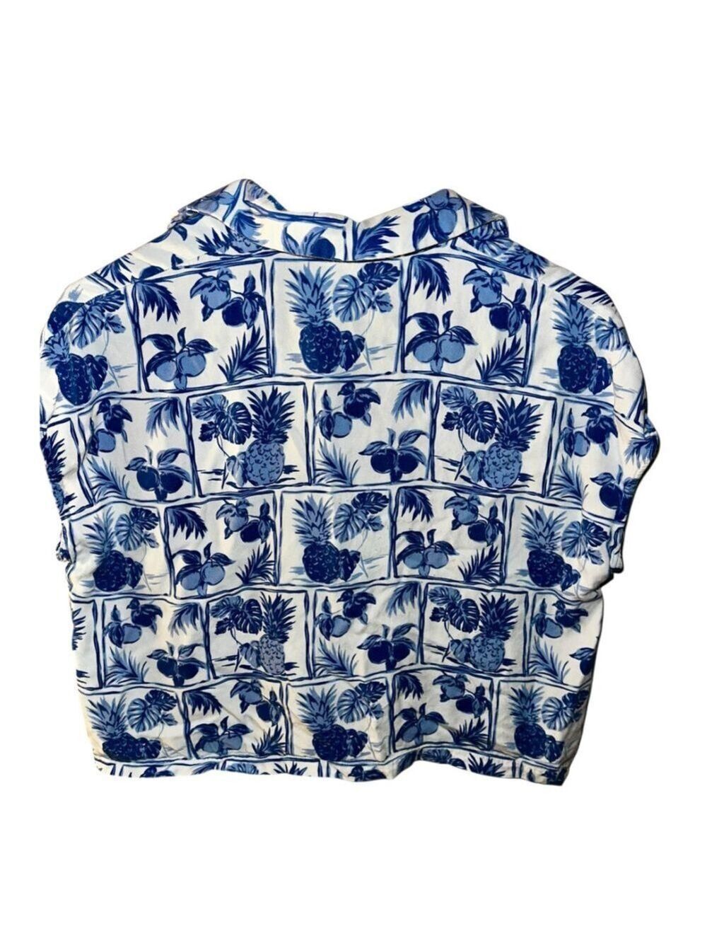 Rose & Olive Blue White Hawaiian Novelty Fruit Cropped Cap Sleeve Shirt - Picture 4 of 8